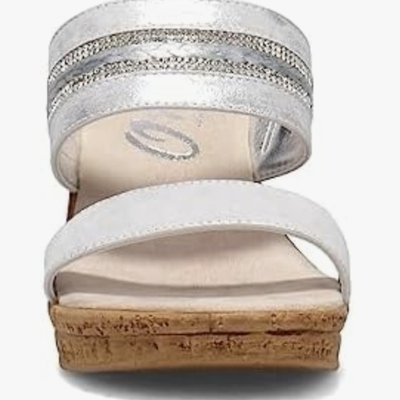Onex Silver Wedge Amellia Sandals Size 8 Leather NWT Made In Italy - Picture 1 of 8